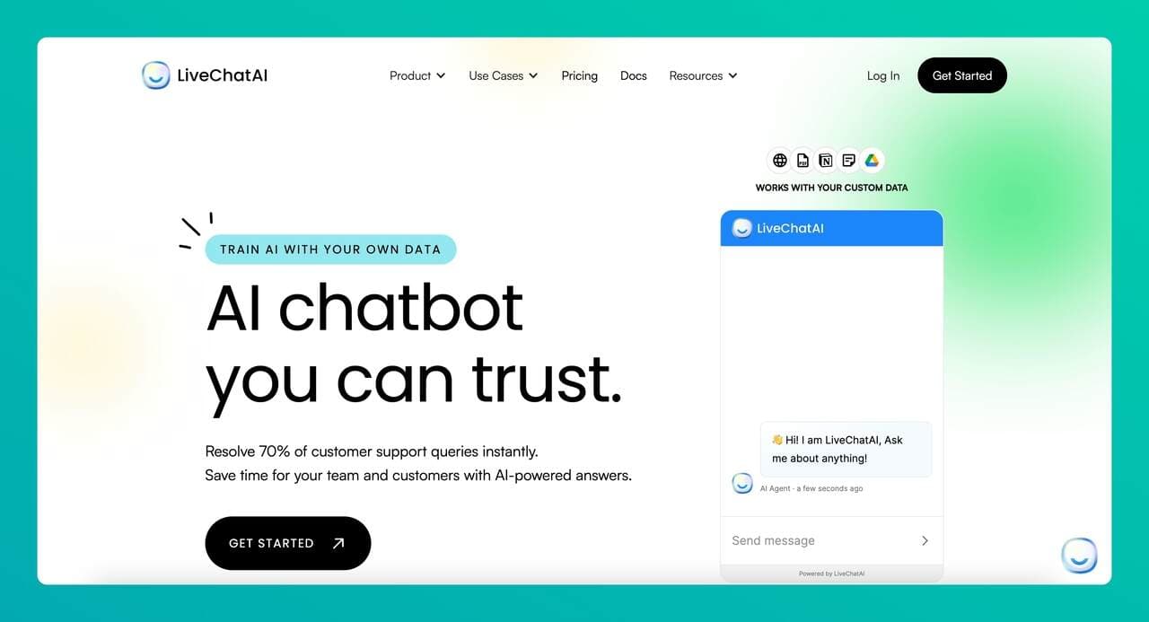 the homepage of LiveChatAI